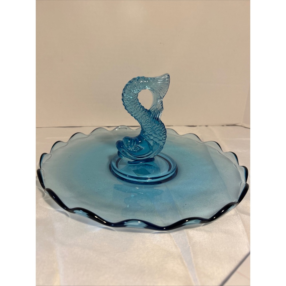 Vintage Viking Glass Blue Glass Fish Handle‎ Scalloped Edge Tray Plate